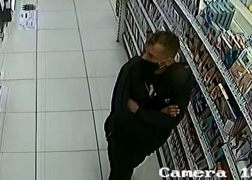 Policja poszukuje mężczyzny ze zdjęcia