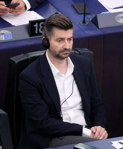 Krzysztof Śmiszek przechodzi "poważną terapię". Sam też zamieścił wpis