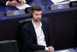 Krzysztof Śmiszek przechodzi "poważną terapię". Sam też zamieścił wpis