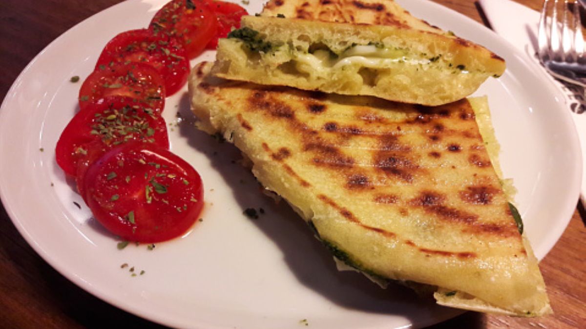 Przepis na azjatyckie tosty. Oryginalny i przepyszny pomysł na śniadanie 