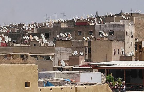 Satelita Hot Bird 13C zakończył misję. Polskie kanały przeniesione na Hot Birda 13G