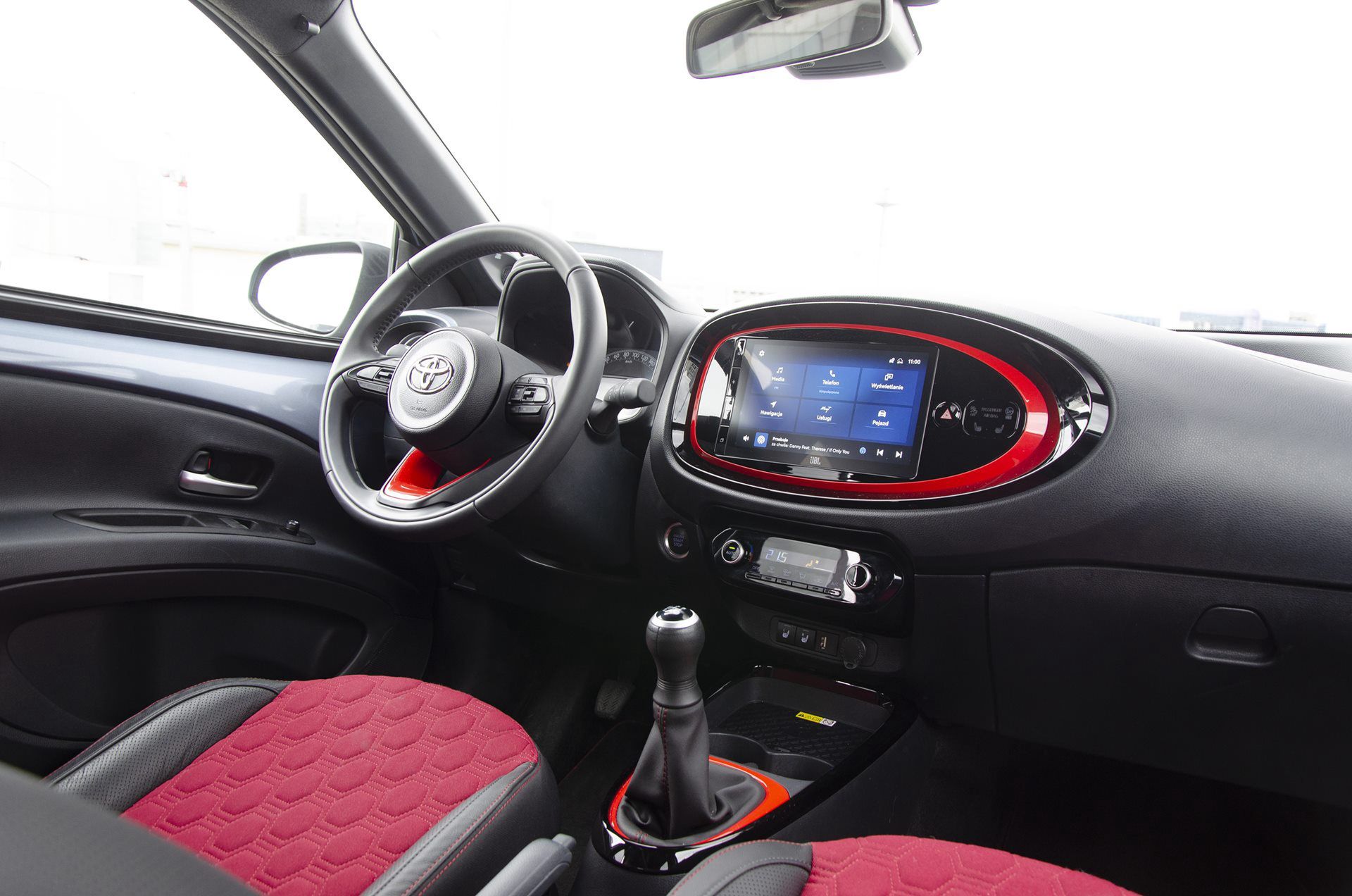 Toyota Aygo X Undercover