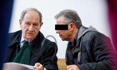 Właściciel psów, które zagryzły człowieka, zmienił zdanie. Zapewnia, że zwierzęta polizały ofiarę już po jej śmierci
