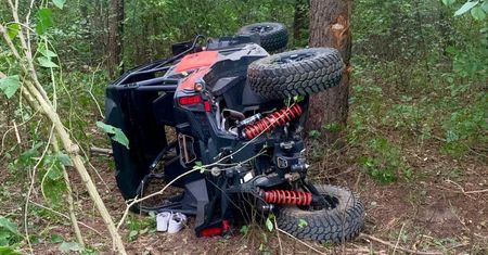 Somianki: Quad uderzył w drzewo. Interweniował śmigłowiec LPR