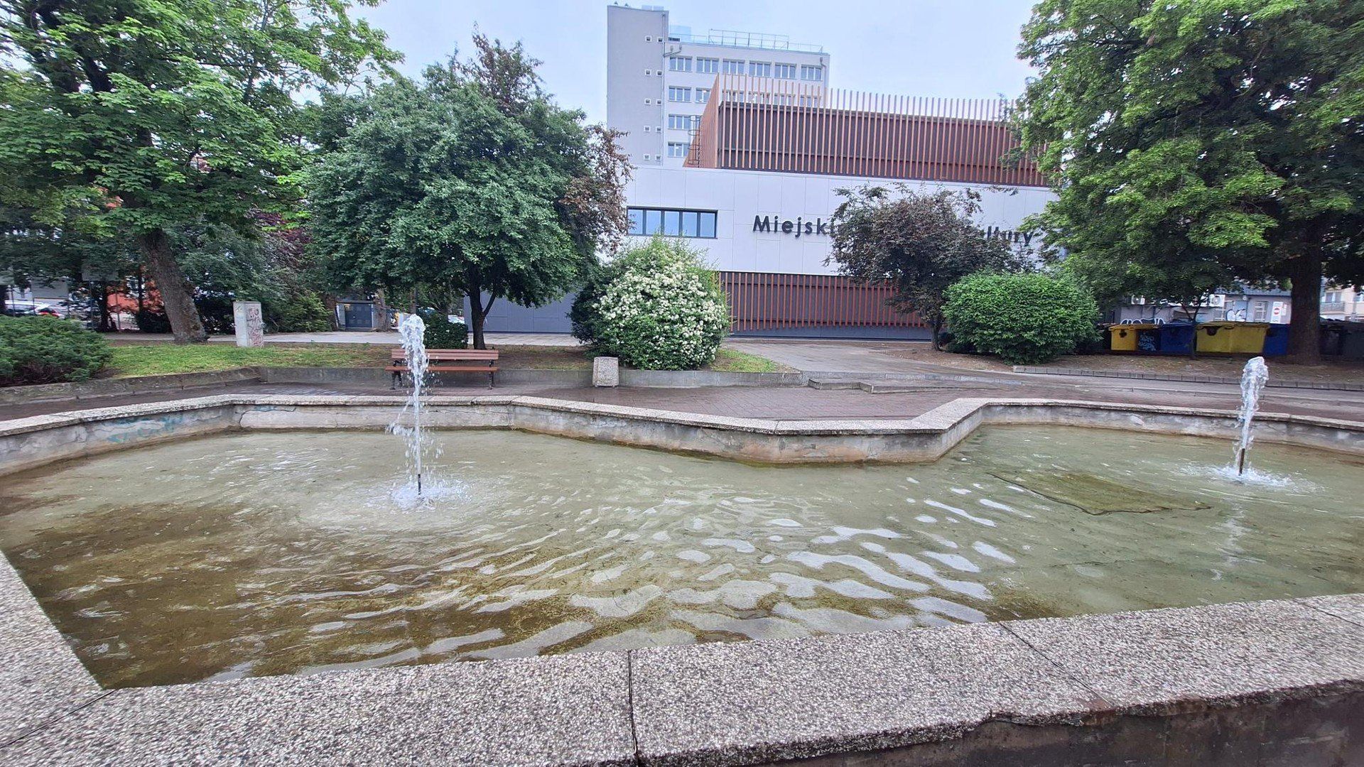Skwer przed Miejskim Centrum Kultury od piątku będzie skwerem Małej Akademii Jazzu.