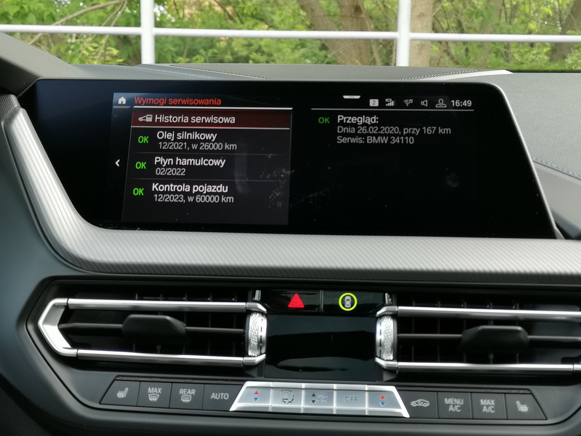BMW M235i Gran Coupe: Aplikacja BMW Connected, system info-rozrywki i audio Harman Kardon 28