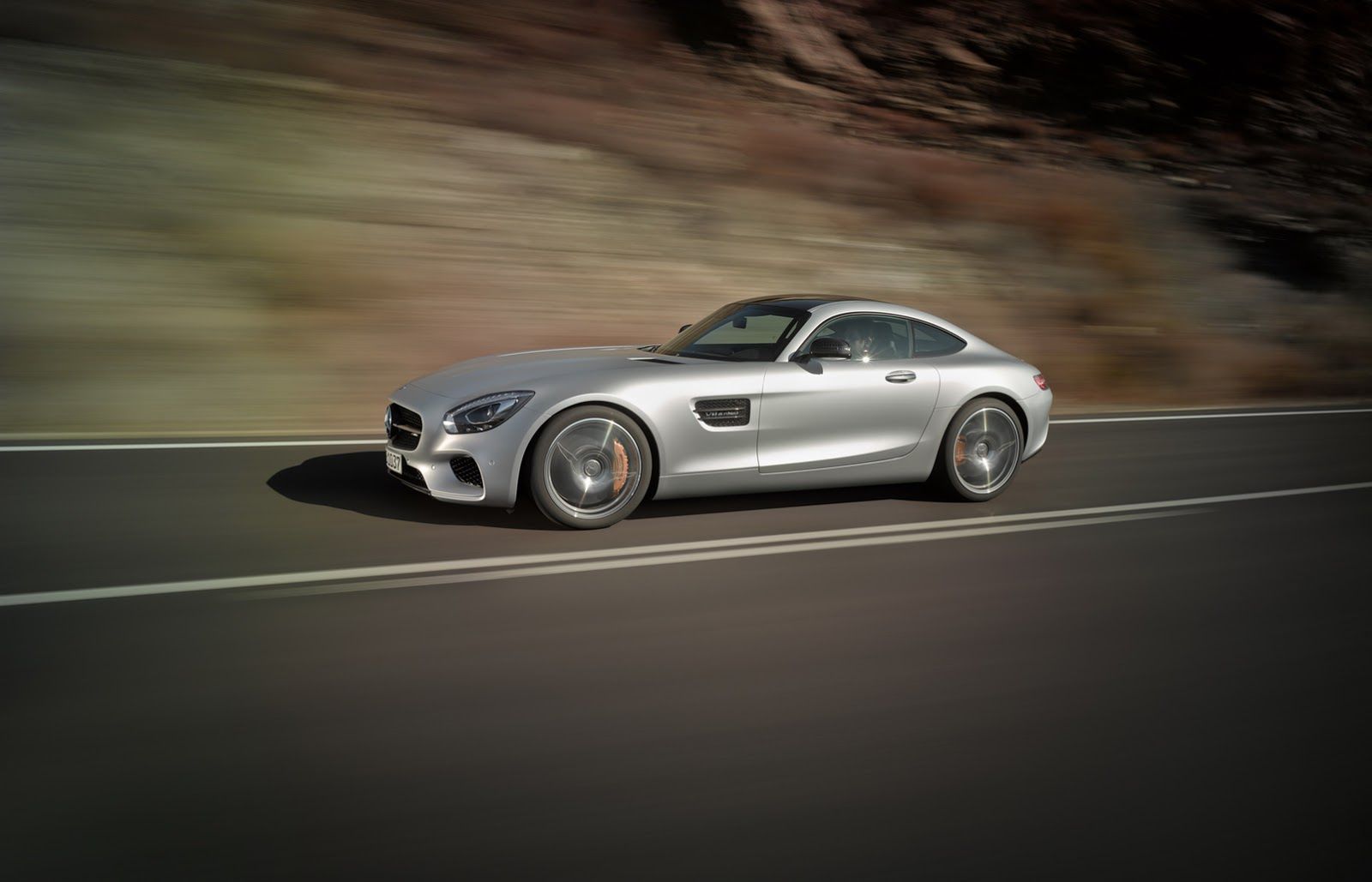 Mercedes-AMG GT na ponad 180 zdjęciach! 133
