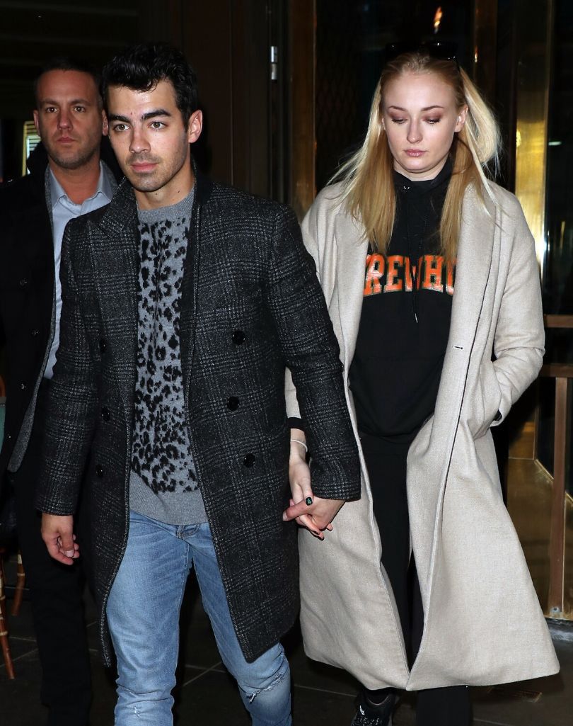 Joe Jons, Sophie Turner
