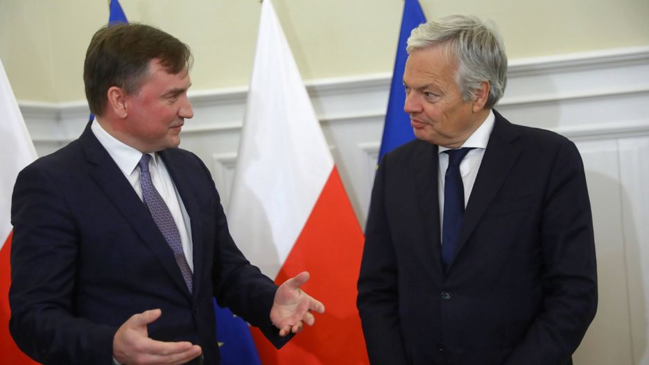 Unijny komisarz ds. sprawiedliwości w Polsce. Wójcik: skończył się czas poklepywania 