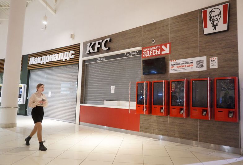 Właściciel KFC wyprzedaje swoje restauracje w Rosji. Lokale otworzą się pod nową nazwą