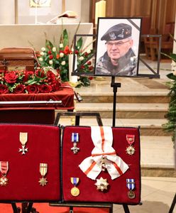 Ostatnia warta gen. Waldemara Skrzypczaka. Tak go żegnano