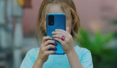 AI posłużyło do nękania dziecka. Wygenerowano nagie zdjęcia