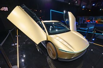 Nie chcą robotaxi Elona Muska. "Uważa, że stoi ponad prawem"
