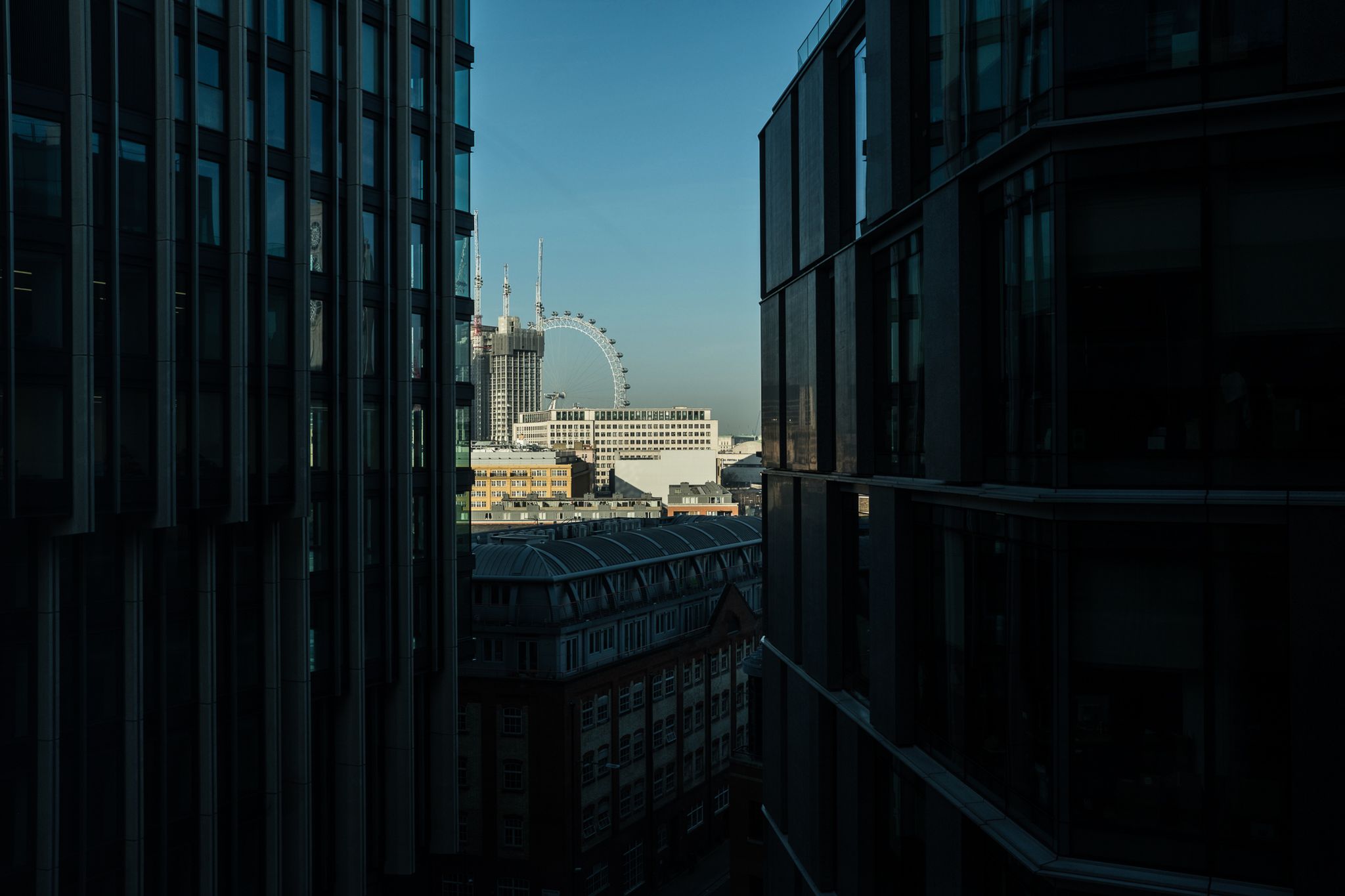 Krajobraz miejski też może być piękny. Zrób kilka zdjęć! 6