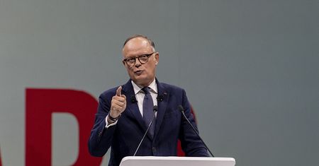 Były premier Francji chce rządzić. Mówi o "kluczu do uzdrowienia"