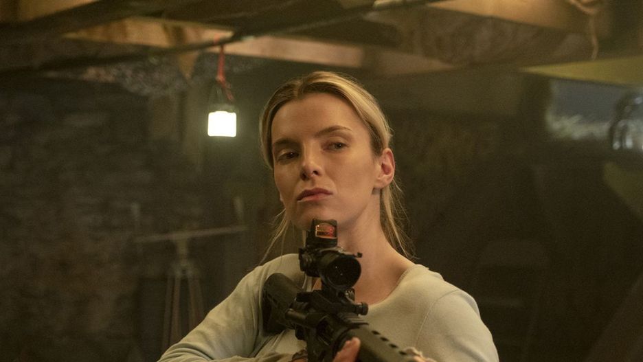 Betty Gilpin w filmie "Polowanie".