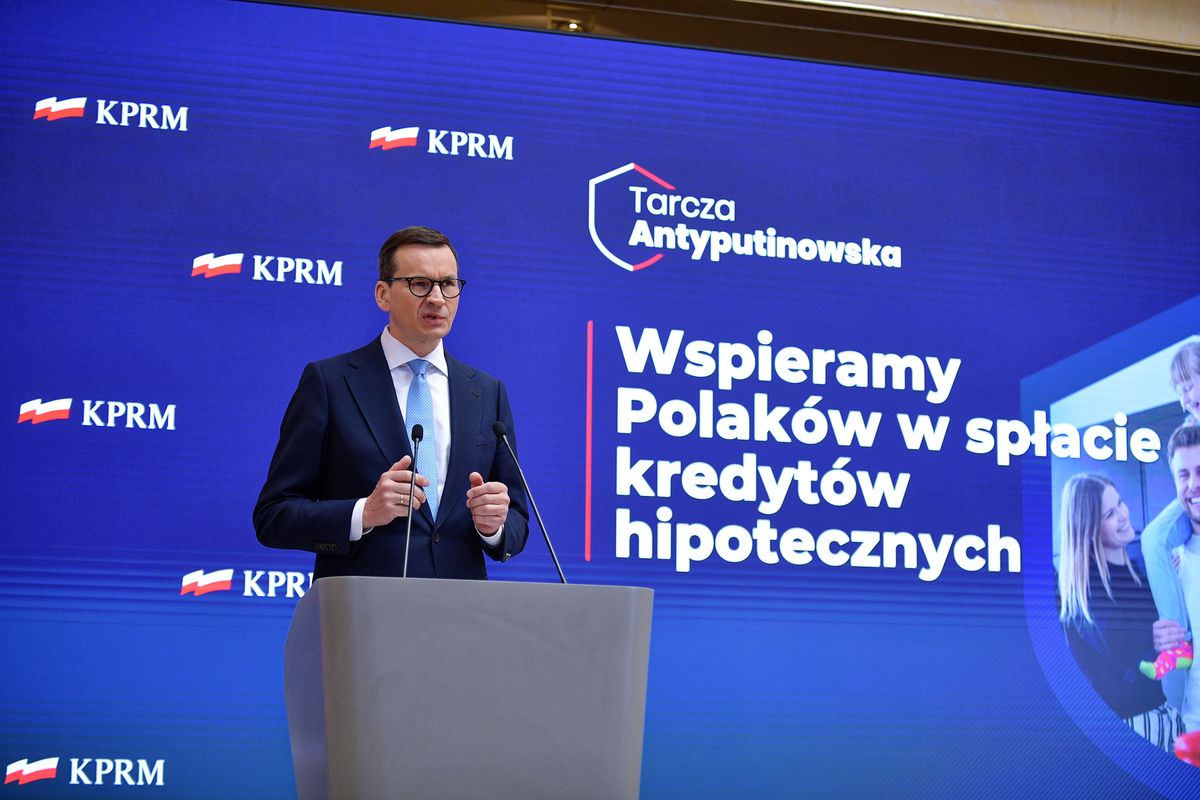 Premier ogłosił szczegóły wsparcia dla kredytobiorców podczas konferencji prasowej 