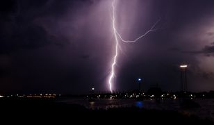 Burze w Niemczech. Porażenia piorunami i ulewy