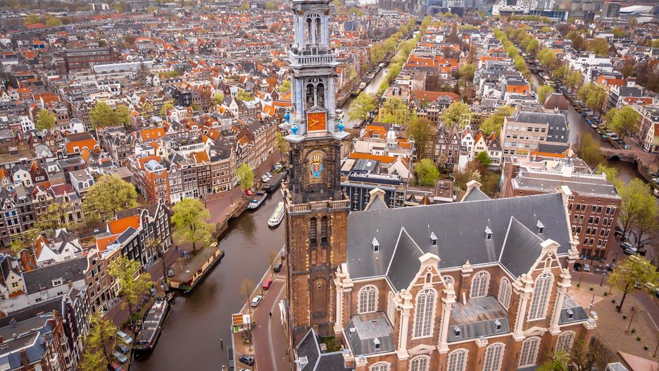 Amsterdam to jedno z najpiękniejszych miast w Europie
