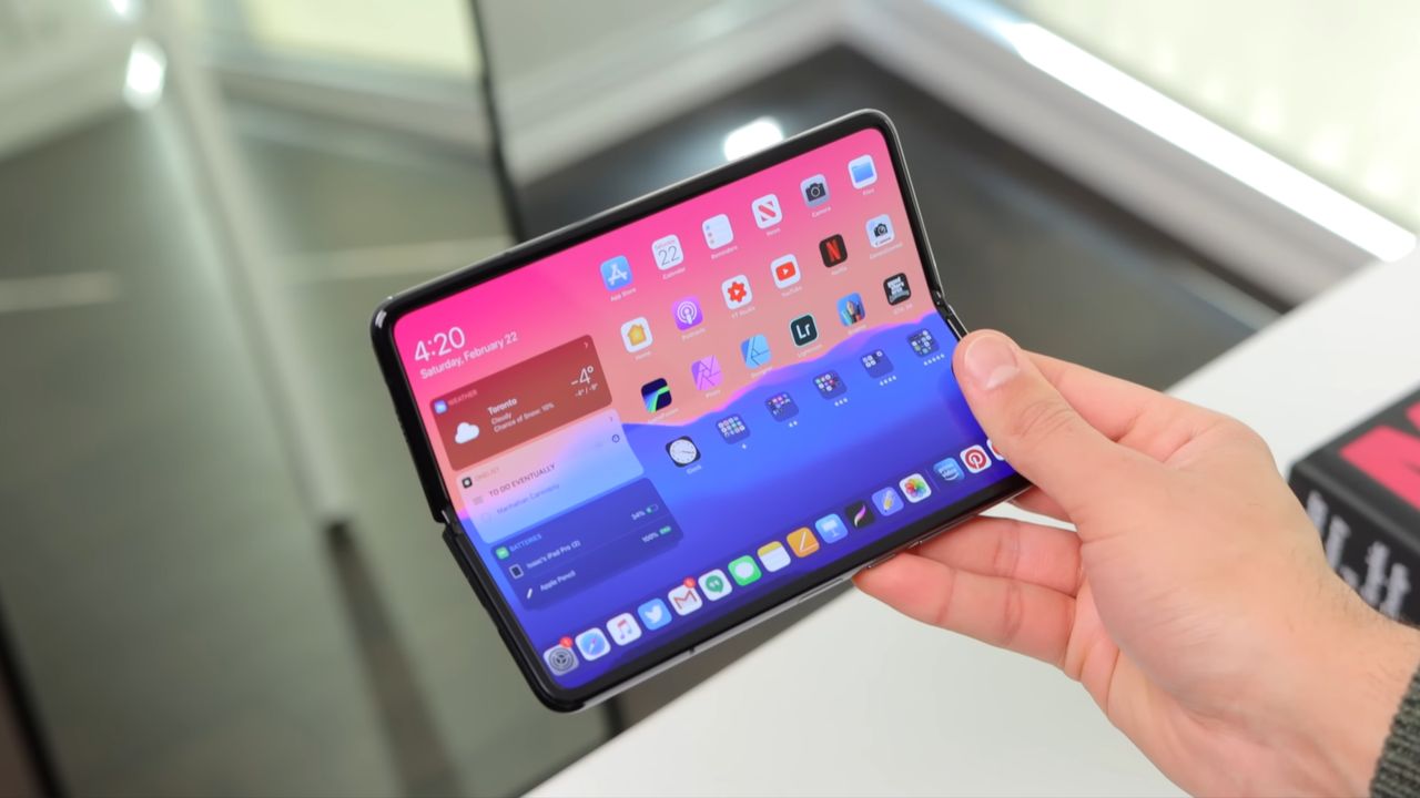 Samsung Galaxy Fold jako wizualizacja składanego iPada