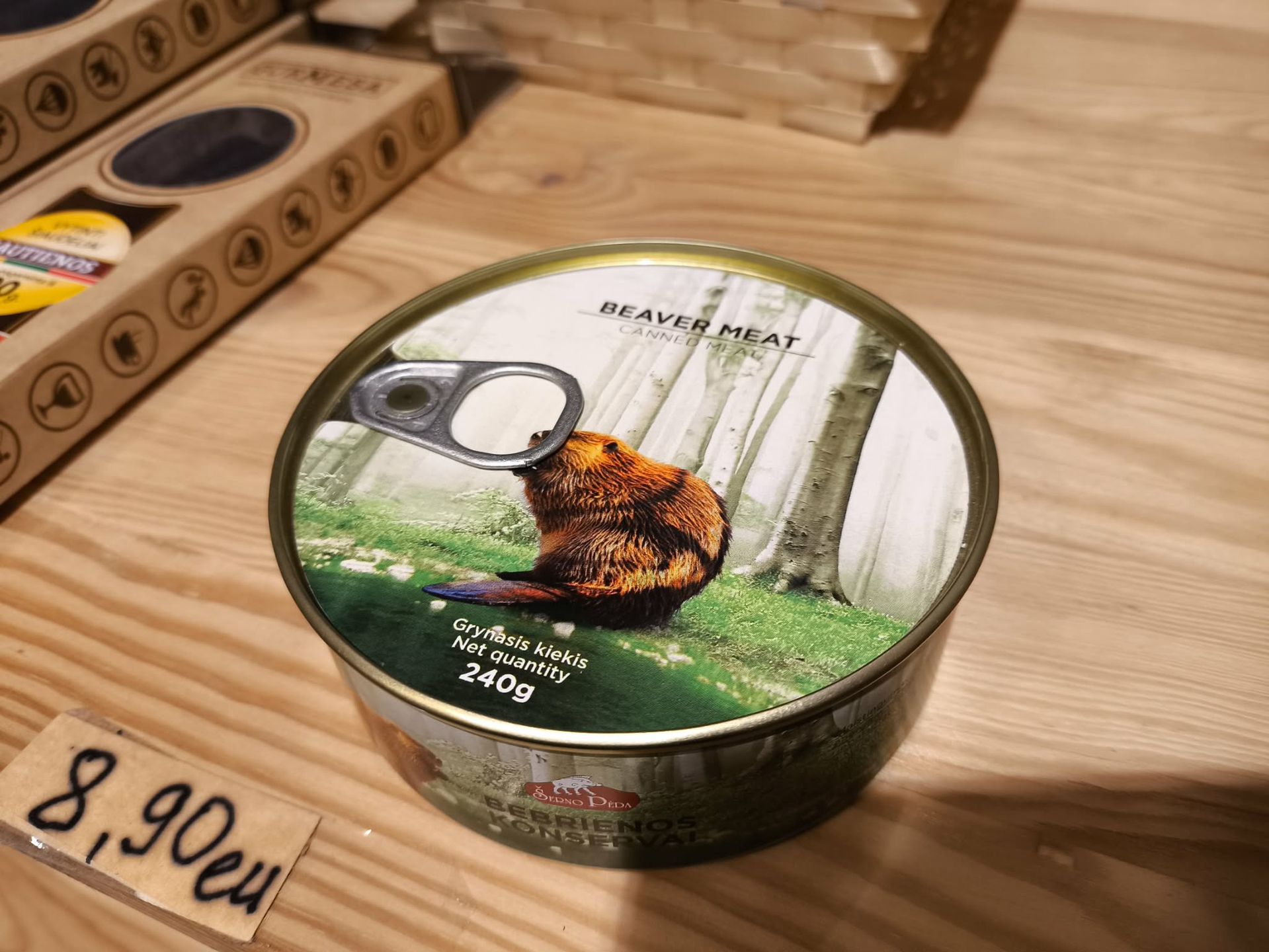 Konserwa z mięsa bobra