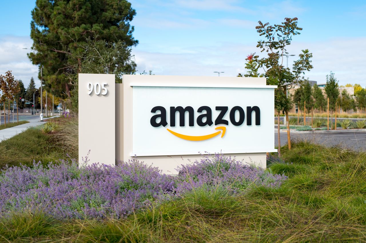 Amazon: odchodzi prawa ręka Bezosa. A mógł być jego następcą