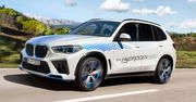 BMW iX5 Hydrogen to X5 na wodór. Z napędem pomogli Japończycy