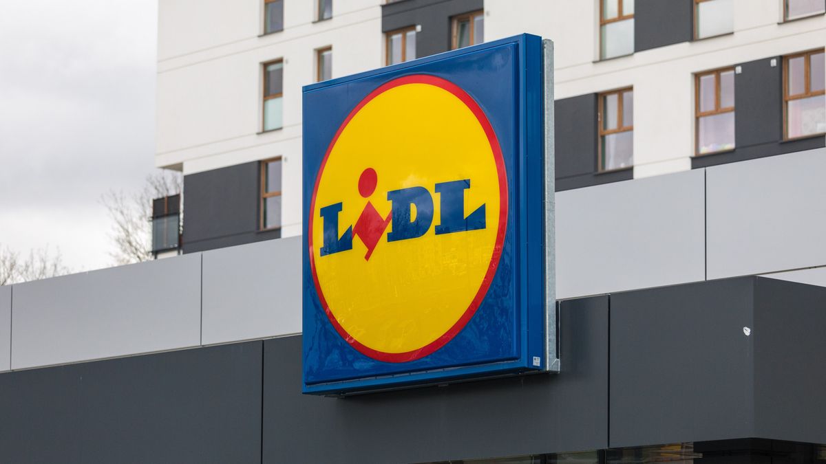 Lidl wprowadza do oferty telewizor Toshiba. Dostępny w świetnej cenie 1