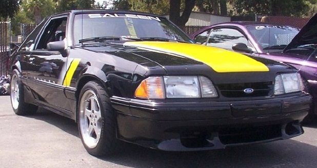 1994 Saleen SA10 - z okazji 10 rocznicy pracy nad Mustangami