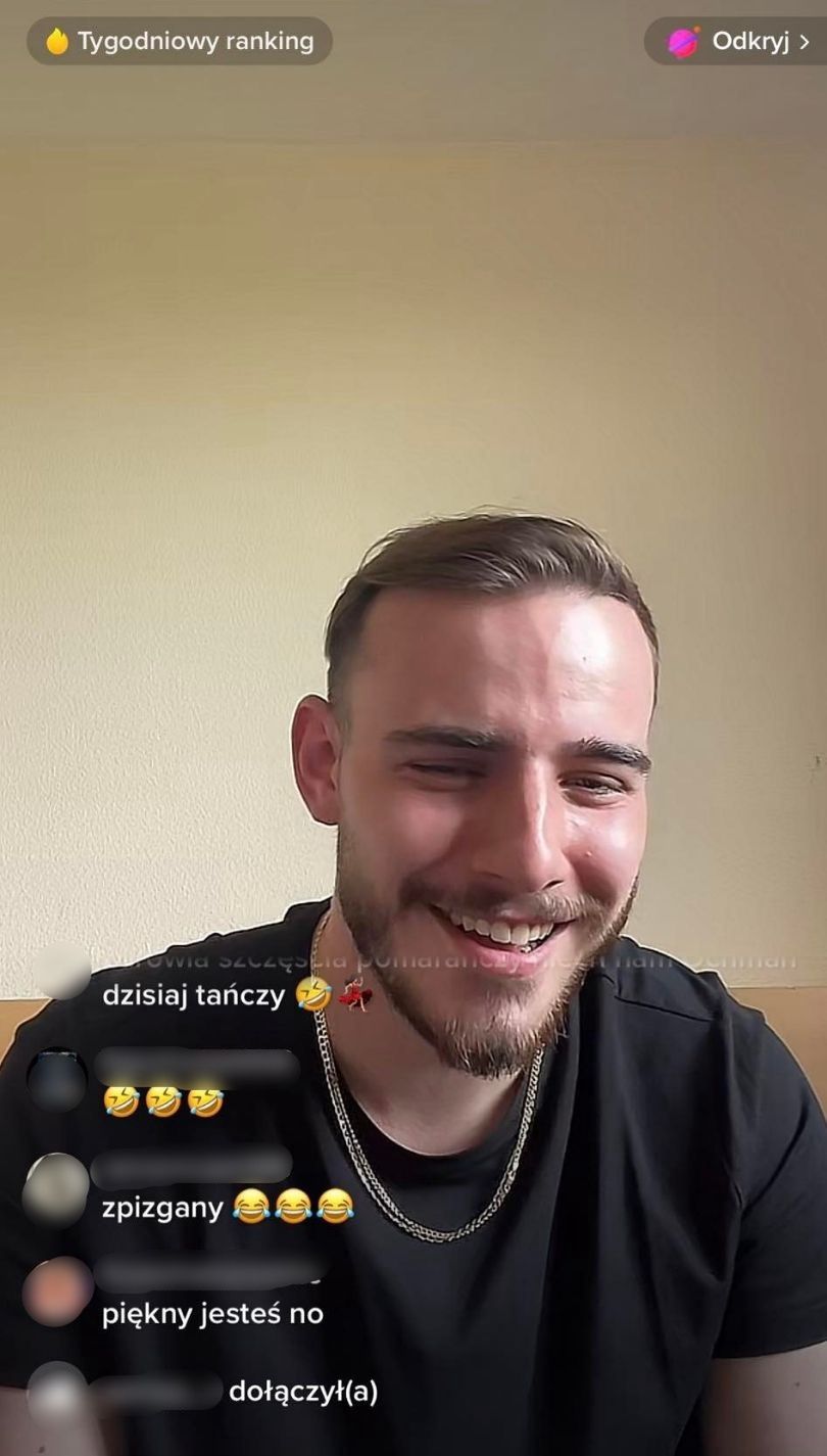 Krystian Ochman odpowiada na pytania internautów