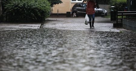IMGW ostrzega: Gwałtowne wzrosty wód opadowych