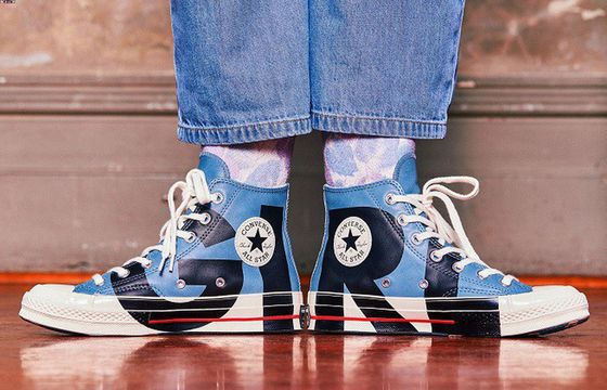 Młoda gwiazda "Stranger Things" zachęca w kampanii Converse do redefinicji słowa „dziewczyna”