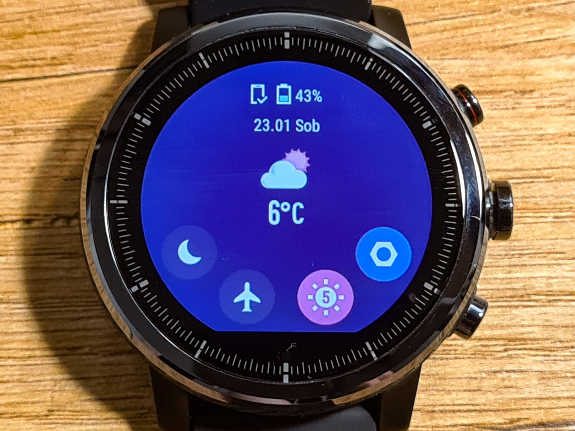 Test Amazfit Stratos: Solidny średniak nie tylko dla sportowców 20