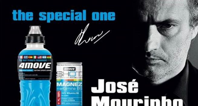 José Mourinho jako „the special one” na butelkach i w reklamach 4Move