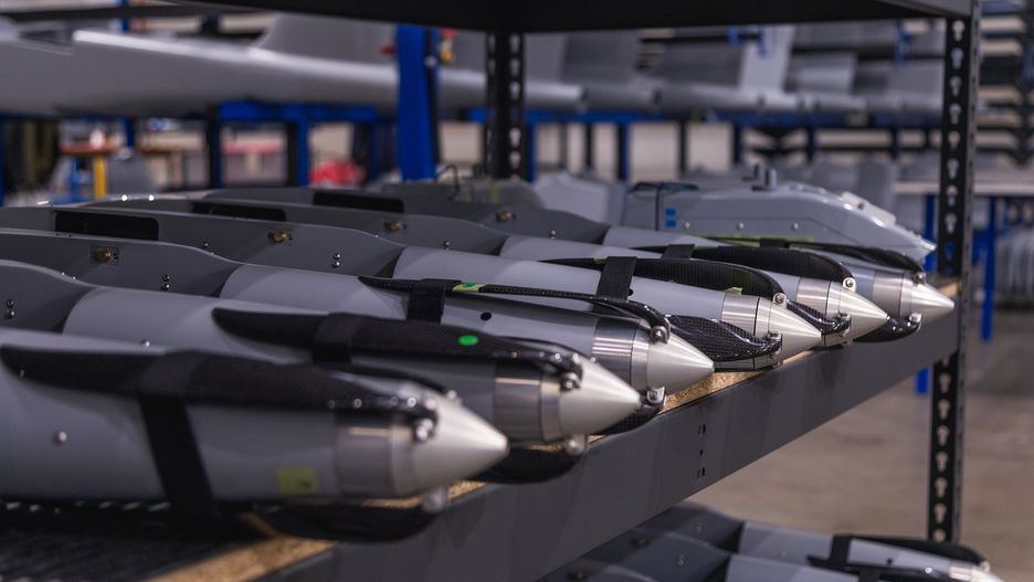 Linia produkcyjna dronów FlyEye.