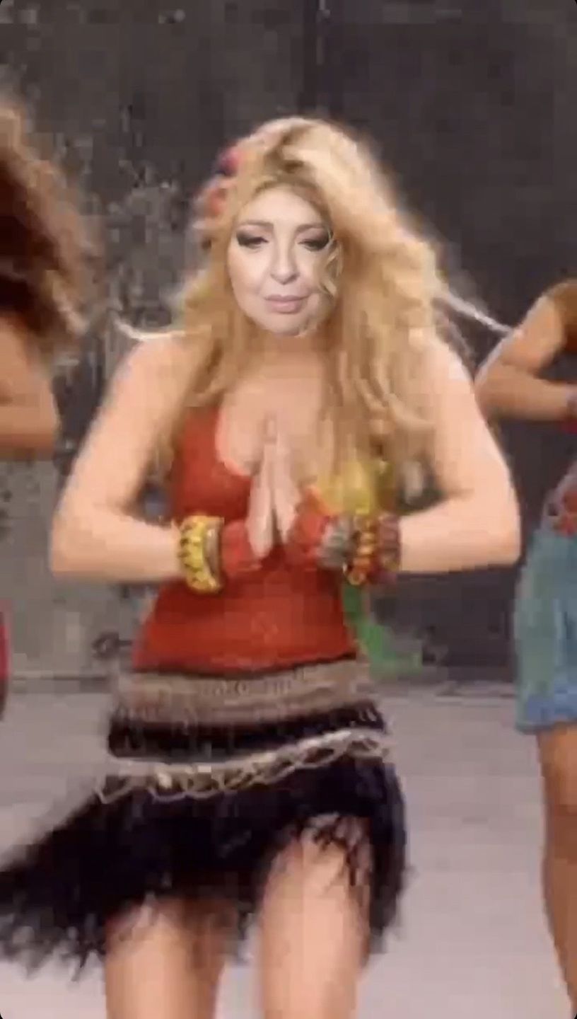 Magda Gessler jako Shakira