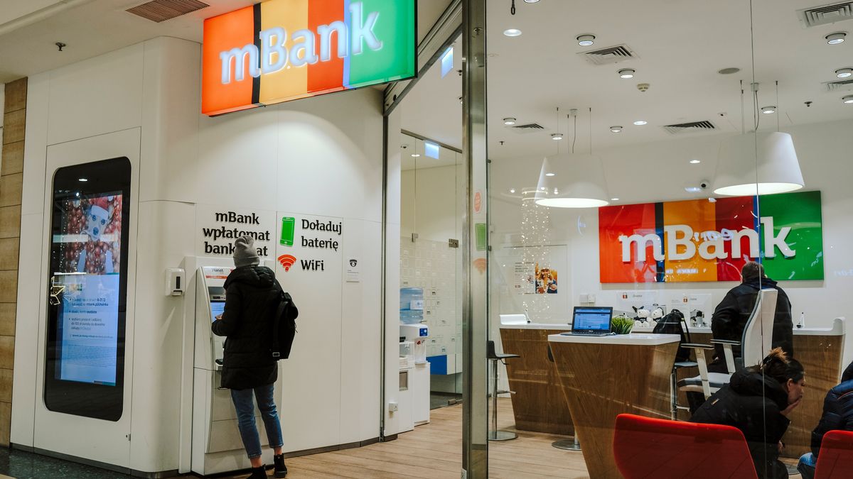 An mBank SA bank branch in the Galeria Wilenska shopping mall in Warsaw, Poland, on Thursday, Dec. 21, 2023. The central bank halted interest rate cuts after the Oct. 15 parliamentary election unexpectedly brought the pro-European Union opposition to power, along with their promises to boost budget spending. Photographer: Damian Lemaski/Bloomberg via Getty Images