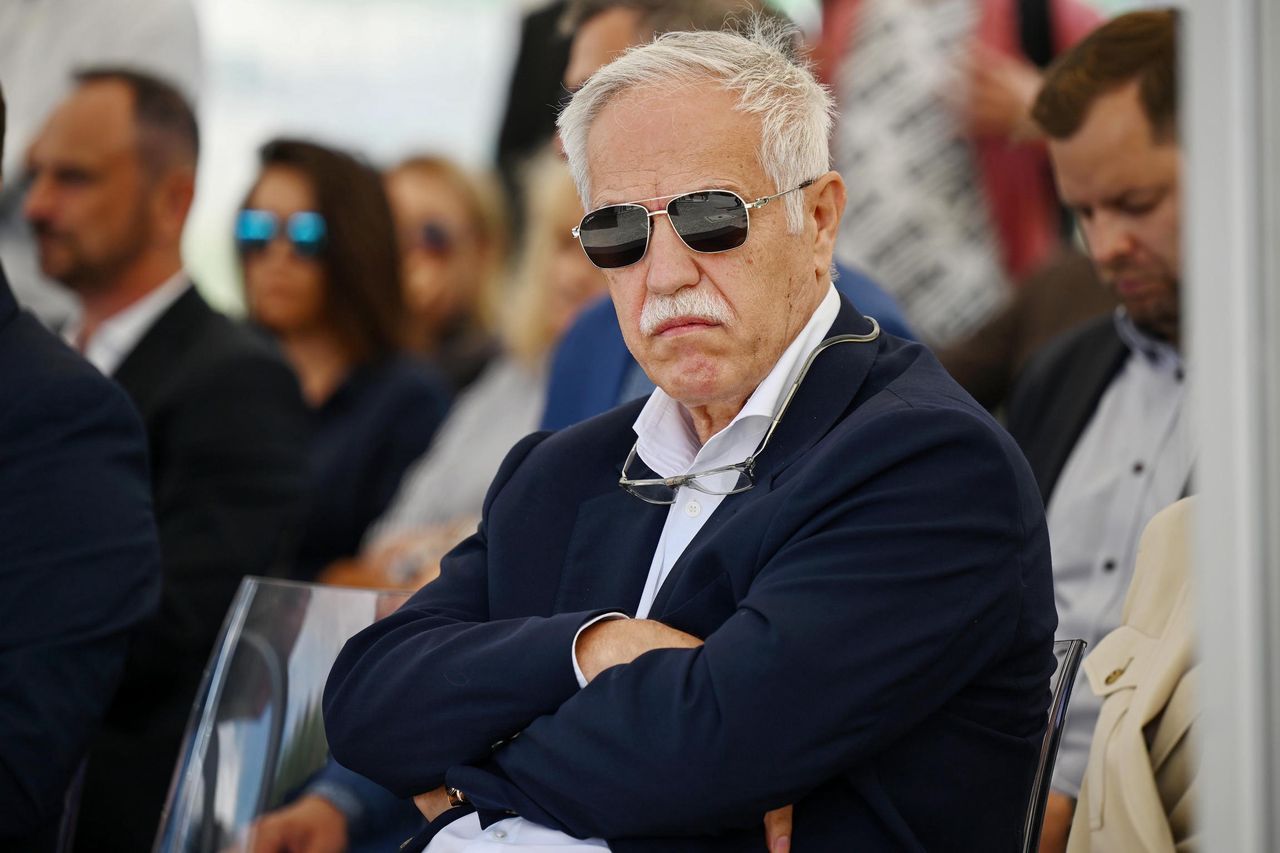 Sąd na Cyprze zakazał zmian, Solorz pisze do zarządu. Nowe wieści z imperium