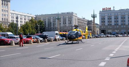 Warszawa. Trzeci dzień protestów ratowników. Centrum miasta zamienia się w lotnisko