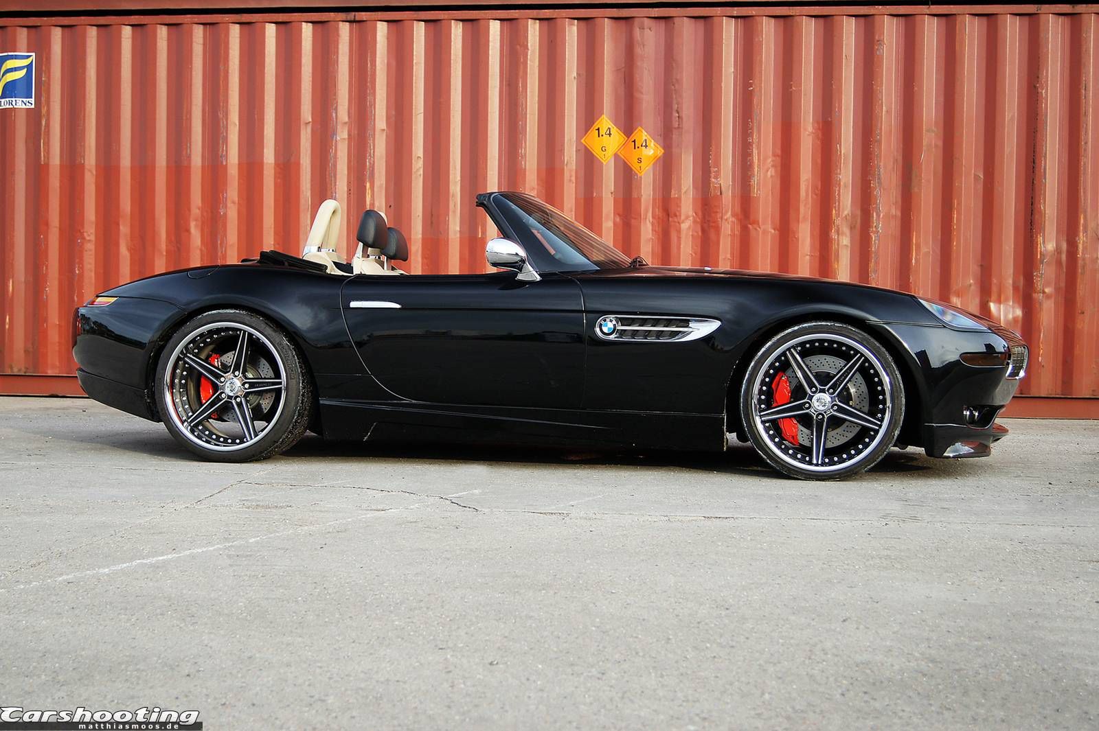 Ciemna strona mocy, czyli 900-konne BMW Z8 od G-Power [galeria] 2