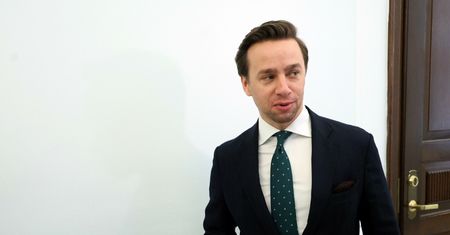 Surowo ocenia słowa Mentzena. "Wypowiedź niedelikatna"