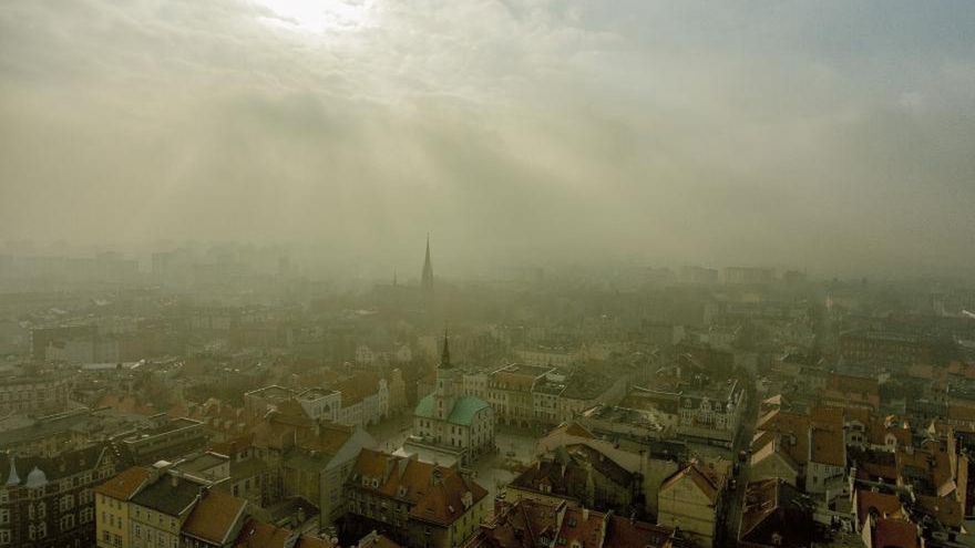 Usunięcie pieców węglowych to obowiązek wynikający ze śląskiej uchwały antysmogowej.