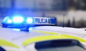 Dramat w Krakowie. Auto wjechało w trzy osoby. Wśród rannych dziecko