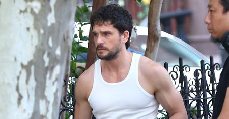 Kit Harington dołącza do "Harry’ego Pottera". Odpiera krytykę
