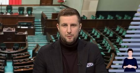 Miłosz Kłeczek nie stracił fanów. Znane są wyniki oglądalności jego programu w TV Republika