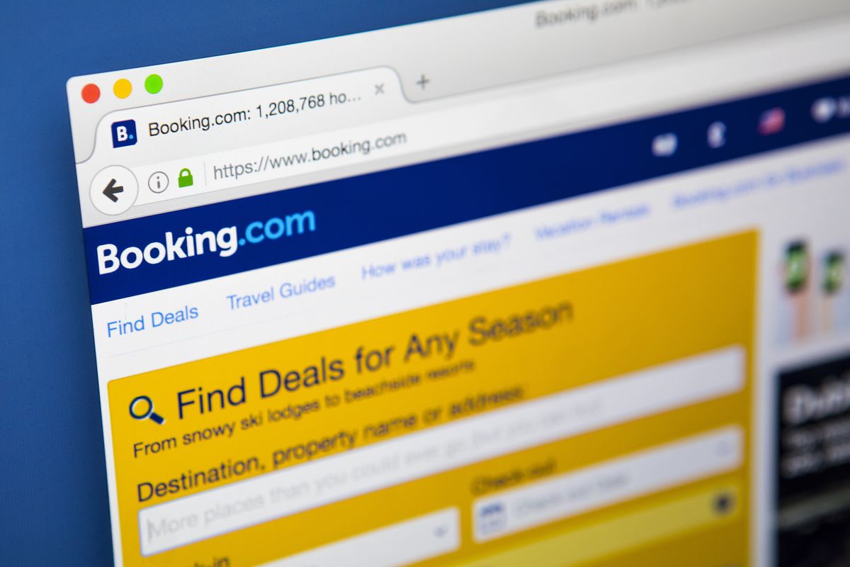 Booking.com to popularny serwis do rezerwacji noclegów na całym świecie