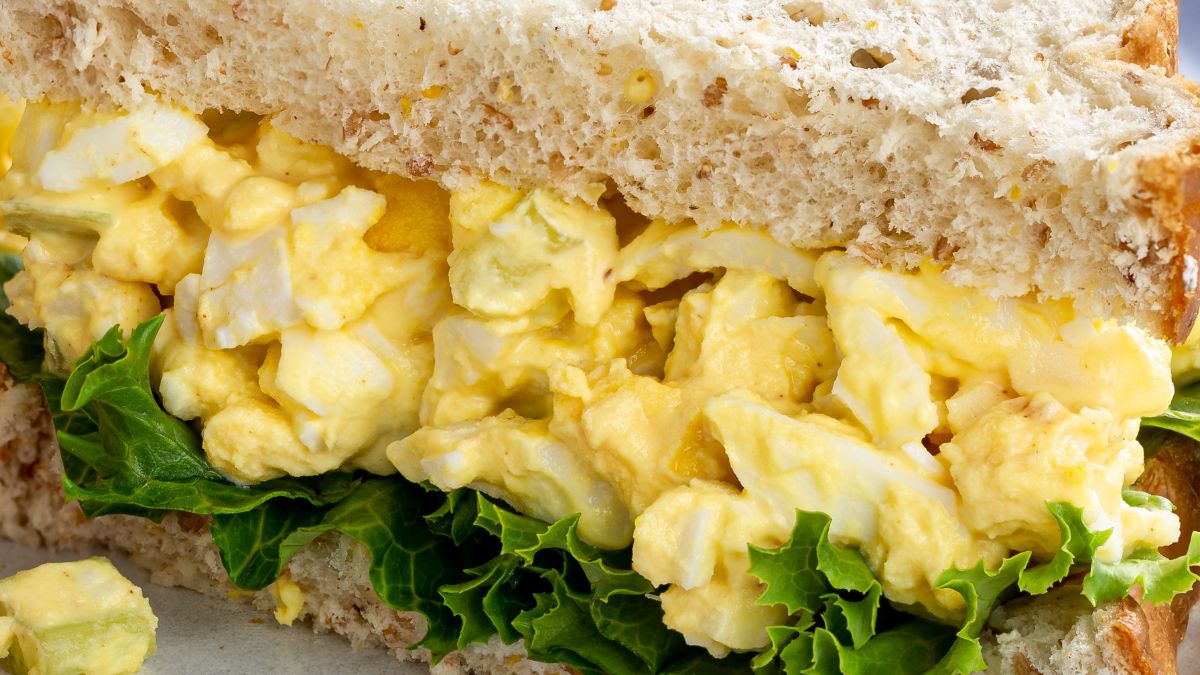 Pasta kanapkowa to dobry pomysł na śniadanie 