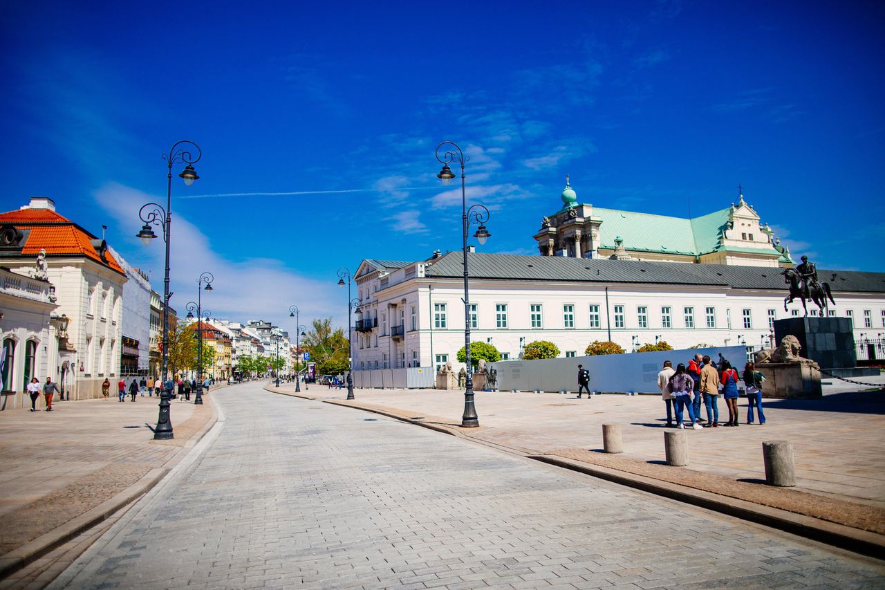 Warszawa. Nowy Świat i Krakowskie Przedmieście w weekendy zamienią się w deptak