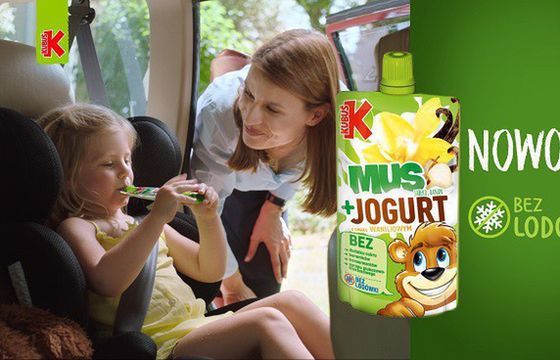 Kampania musów Kubuś przypomina, że „to nie wszystko jedno, co je Twoje dziecko” (wideo)