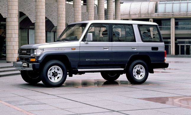 Tak wygląda pierwszy Land Cruiser opisywany jako Prado. W 1994 roku było to jednak nazwa wersji, a nie modelu